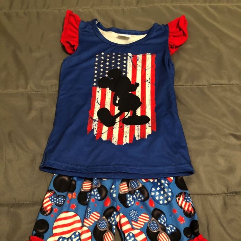 2T, Minnie Short Outfit